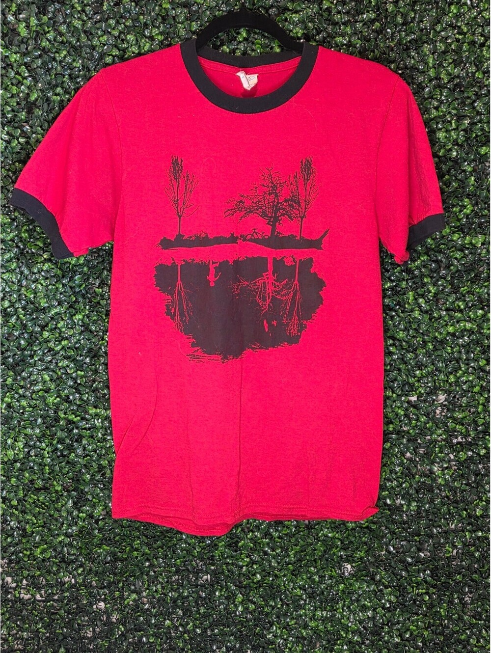 Stranger Things Upside Down Red Black Ringer Shirt Size S
